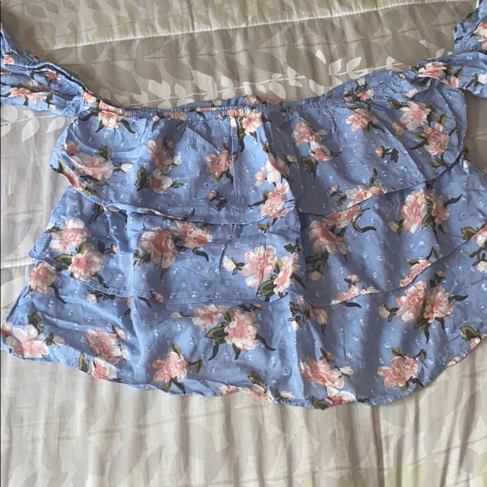American Eagle Off The Shoulder Floral Shirt